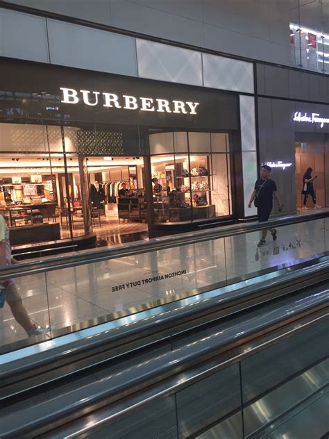 burberry houston galleria|burberry simon mall houston.